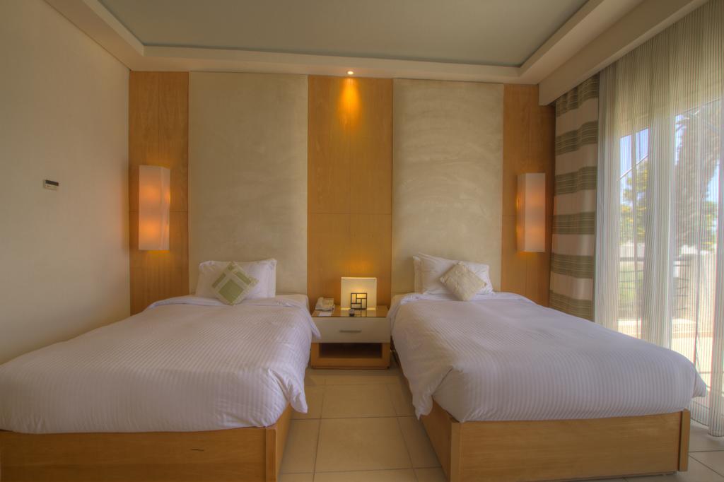 Grand Rotana Classic