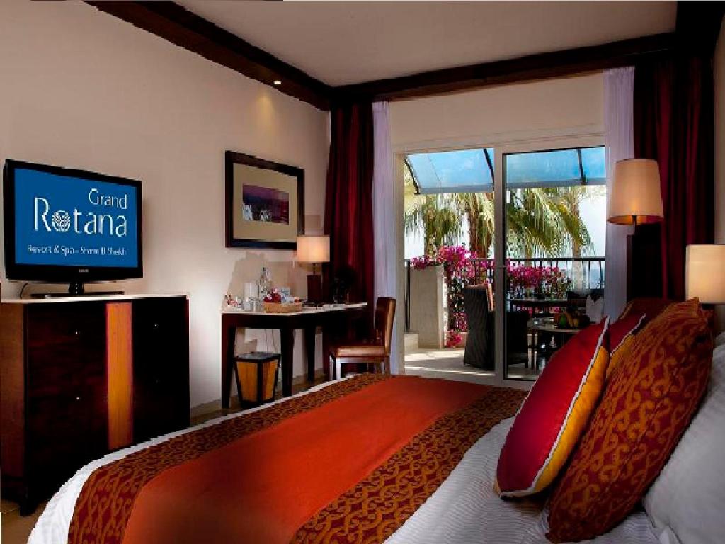 Grand Rotana Grand DLX