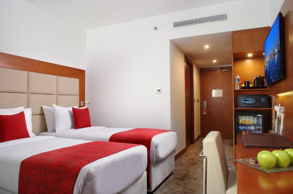 Steigenberger Tahrir Superior Room with pool view